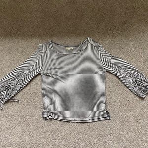 Black and White Striped Top | GIRLS